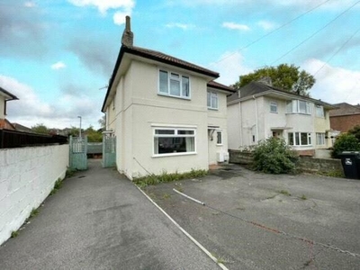 3 Bedroom Flat For Sale In Poole