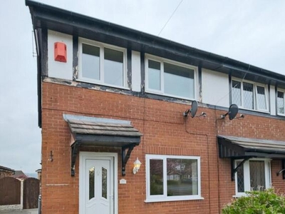 3 Bedroom Semi-detached House For Rent In Blackburn, Lancashire