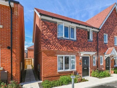 3 Bedroom Semi-detached House For Sale In Bracklesham Bay, Chichester