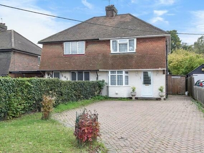 3 Bedroom Semi-detached House For Sale In Buckinghamshire