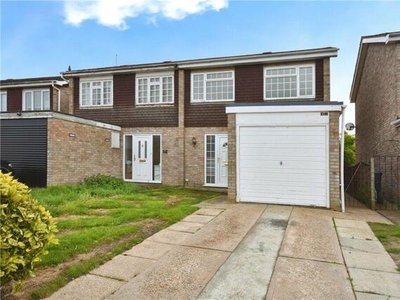 3 Bedroom Semi-detached House For Sale In Clacton-on-sea