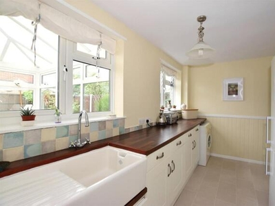 3 Bedroom Semi-detached House For Sale In Ditton, Aylesford