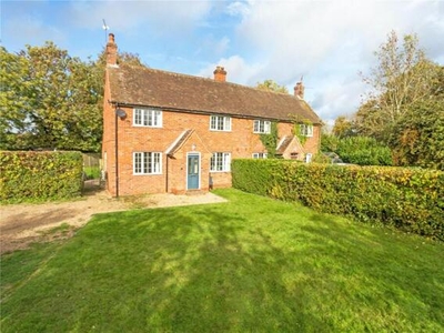 3 Bedroom Semi-detached House For Sale In Reading, Oxfordshire