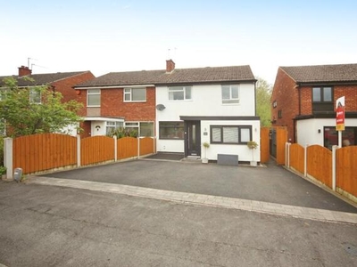 3 Bedroom Semi-detached House For Sale In Studley