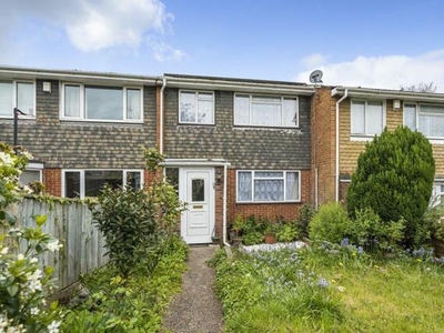 3 Bedroom Terraced House For Sale In Maidenhead