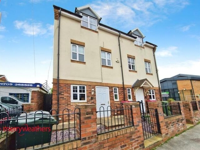 3 Bedroom Town House For Sale In Brinsworth
