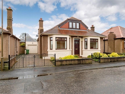 4 bed detached bungalow for sale in Musselburgh