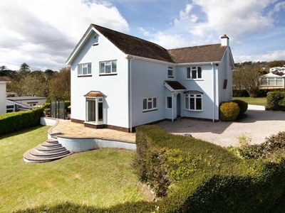 4 Bedroom Detached House For Sale In Ferndale Road, Teignmouth