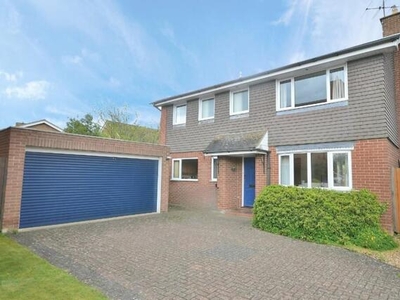 4 Bedroom Detached House For Sale In Great Houghton, Northampton