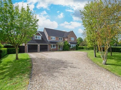 4 Bedroom Detached House For Sale In Huntingdon Road