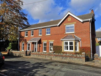 4 Bedroom Detached House For Sale In Little Eccleston