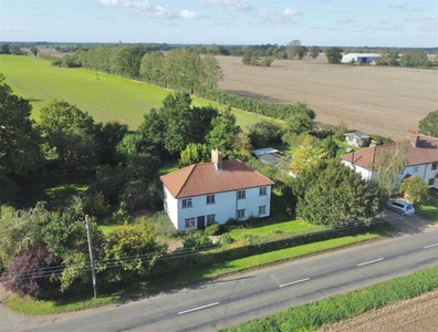 4 Bedroom Detached House For Sale In Norwich, Norfolk