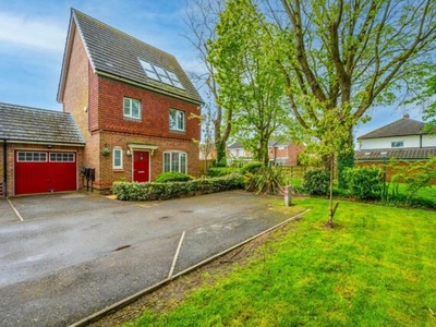 4 Bedroom Detached House For Sale In Rainhill