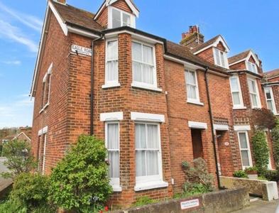 4 Bedroom End Of Terrace House For Sale In Rye