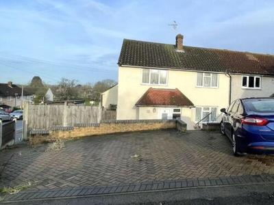 4 Bedroom End Of Terrace House For Sale In Stanford-le-hope, Essex