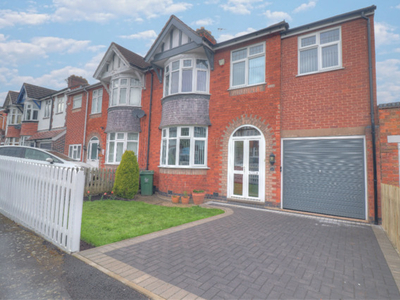 4 Bedroom Semi-detached House For Sale In Birstall, Leicester