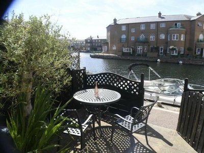 4 Bedroom Terraced House For Sale In Brighton Marina Village