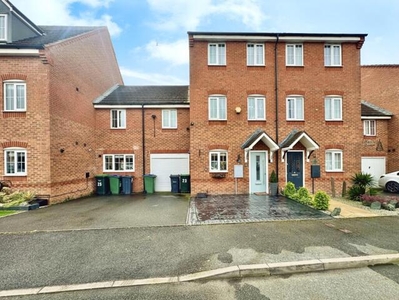 4 Bedroom Town House For Sale In Wednesbury