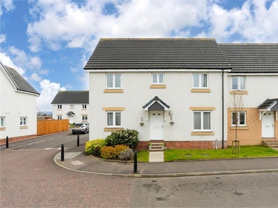 5 bed end terraced house for sale in Kirkliston