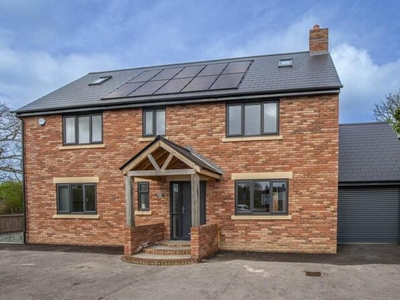 5 Bedroom Detached House For Rent In Purton