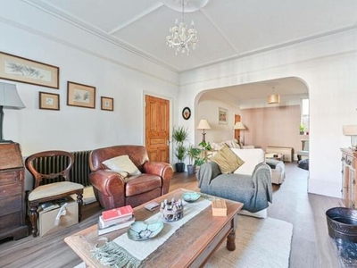 5 Bedroom House For Sale In Streatham Common, London