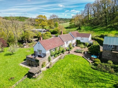 6 Bedroom Detached House For Sale In Crediton