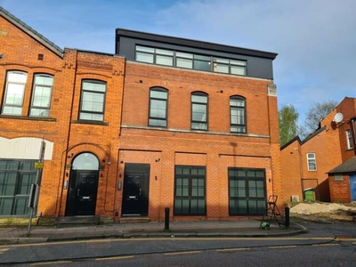 6 Bedroom Semi-detached House For Sale In Manchester, Lancashire