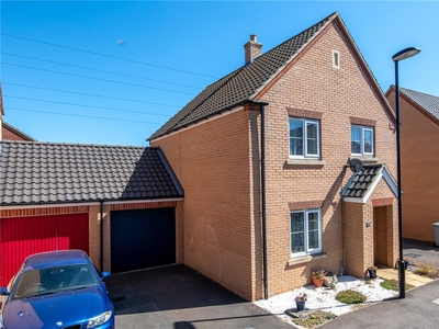 Aintree Way, Bourne, Lincolnshire, PE10 3 bedroom house in Bourne