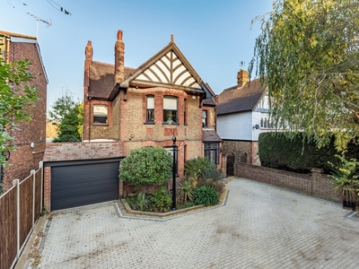 Detached House for sale - Sidcup Hill, DA14