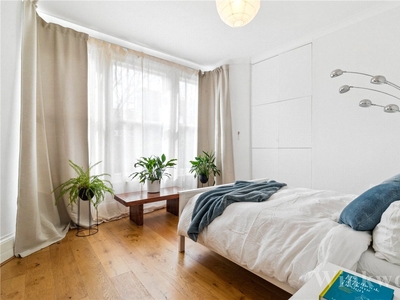 Jerningham Road, London, SE14 2 bedroom flat/apartment in London