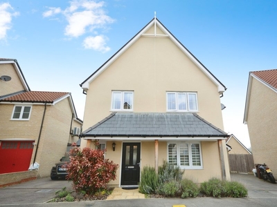 Searle Crescent, Broomfield, Chelmsford - 4 bedroom detached house