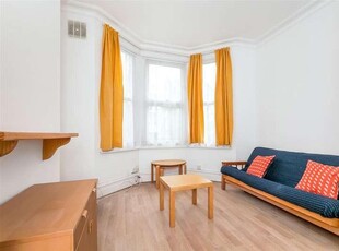 1 bed flat to rent in Chapter Road,
NW2, London