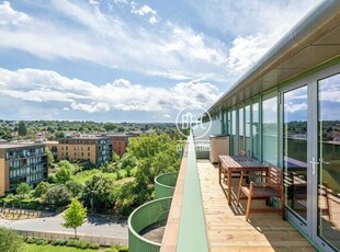 2 Bedroom Apartment For Sale In Ottley Drive, London