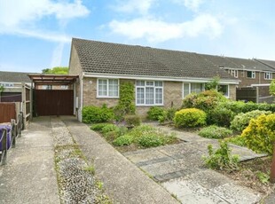 2 Bedroom Bungalow For Sale In Hitchin, Hertfordshire