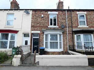 2 Bedroom Terraced House For Sale In Stockton-on-tees, Durham