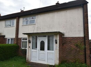 3 bedroom semi-detached house for sale Newcastle-under-lyme, ST5 4AW