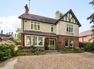 4 Bedroom Detached House For Sale In Flitwick, Bedfordshire