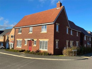 4 Bedroom Detached House For Sale In Woodford Halse, Northamptonshire