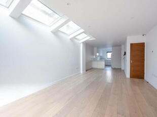 4 Bedroom Terraced House For Rent In Wimbledon, London