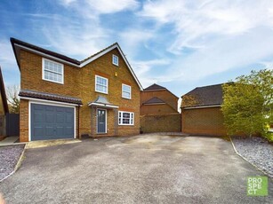 6 Bedroom Detached House For Sale In Winkfield Row, Berkshire