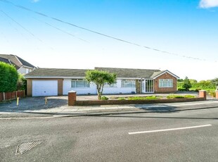 Bungalow for sale in St. Andrews Drive, Crosby, Liverpool, Merseyside L23