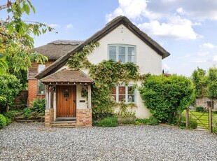 Cottage for sale in High Street Ramsbury, Marlborough SN8