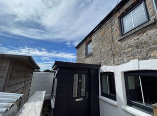 Cottage to rent in West Street, St. Columb TR9