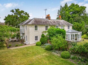 Country house for sale in High Road, Essendon, Hatfield AL9