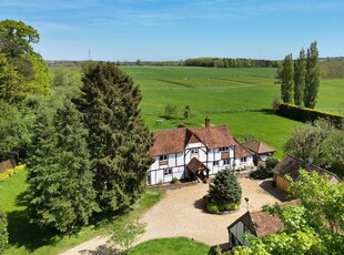 Country house for sale in Woodrow, Amersham HP7
