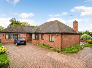 Detached bungalow for sale in Maidenhead Road, Stratford-Upon-Avon CV37