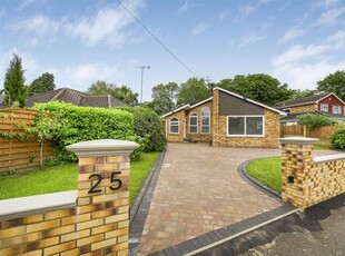 Detached bungalow for sale in Oakwood Road, Bricket Wood, St. Albans AL2