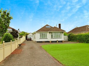 Detached bungalow for sale in Smithies Avenue, Sully, Penarth CF64