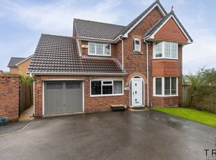 Detached house for sale in Brow Wood Road, Birstall, Batley WF17