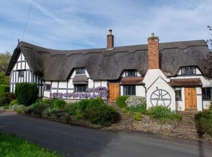 Detached house for sale in Great Comberton, Worcestershire WR10